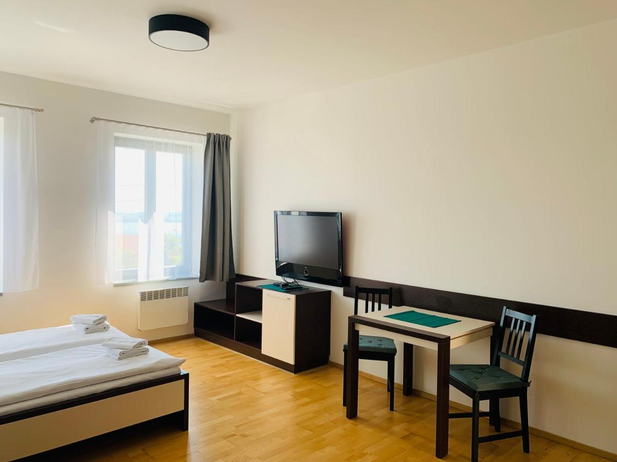 Dovolena Bez Starosti - Apartman U Venuse Pavlov Exterior photo